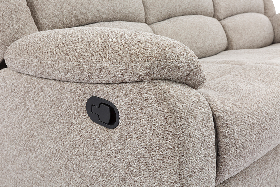 RC-2329 Dostatok viacerých sedadiel